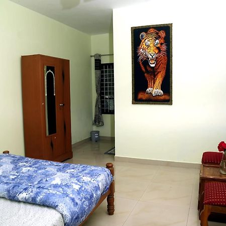 Colonia Munnar Homestay Экстерьер фото