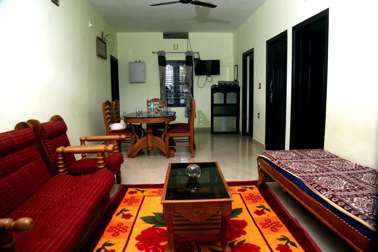 Colonia Munnar Homestay Экстерьер фото